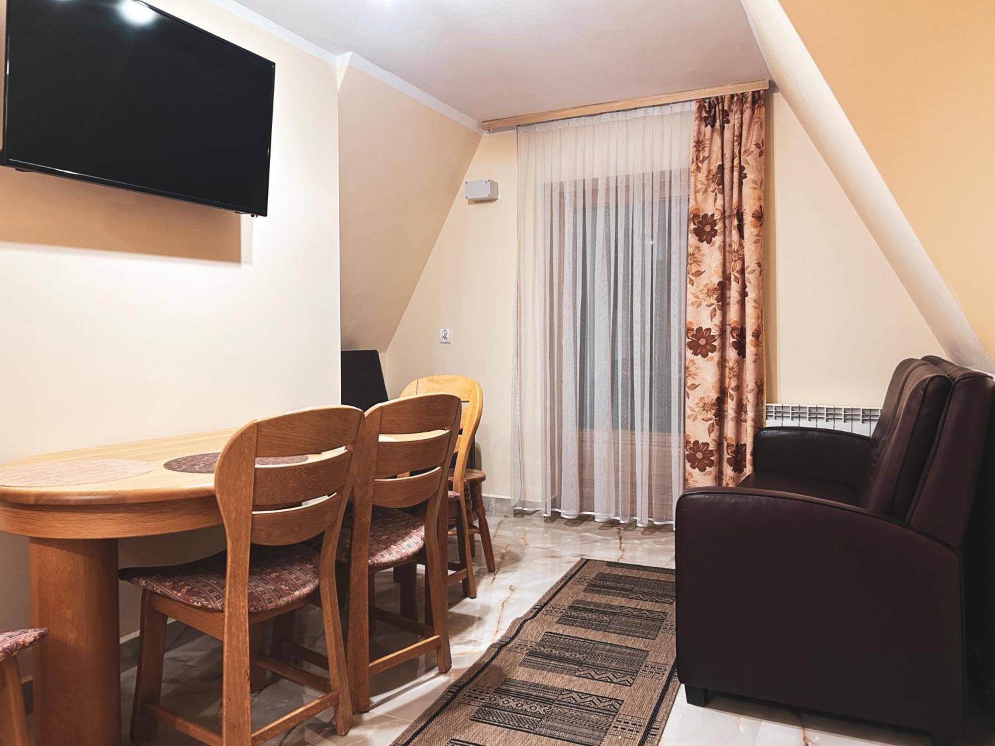 Apartment Gosciniec Na Rowni *