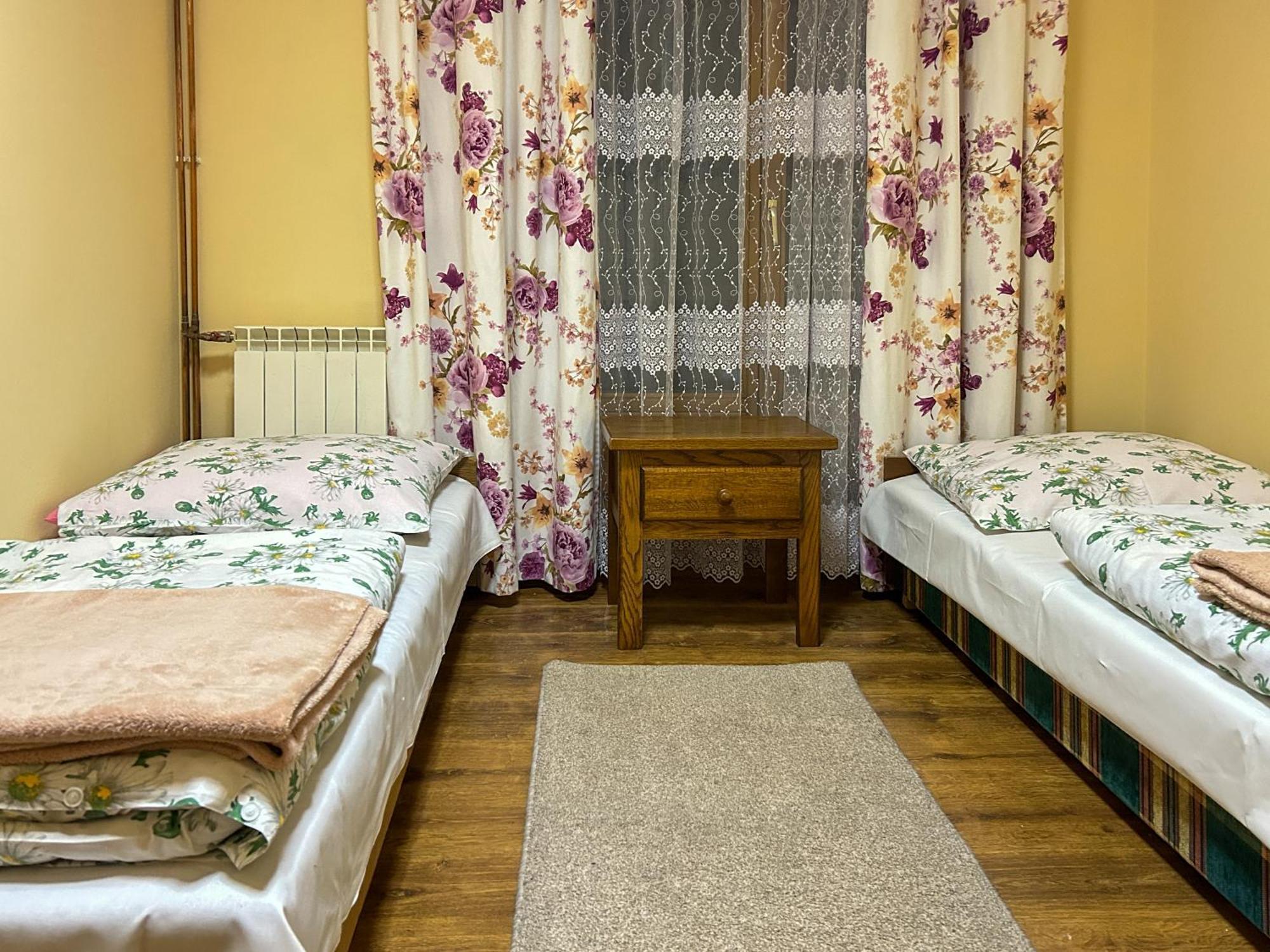 Gosciniec Na Rowni *